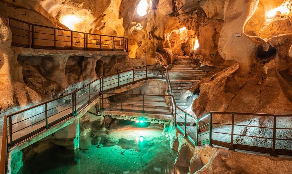 cueva del tesoro malaga