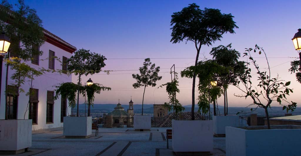 Placeta del Marqués de Álamo en el ocaso