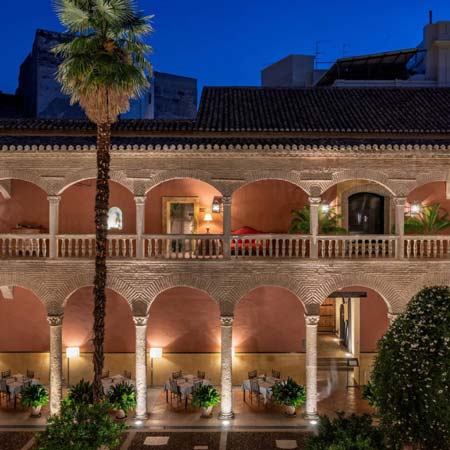 Palacio de Santa Paula