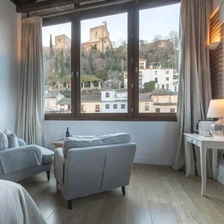 Alojamiento con vistas a la Alhambra