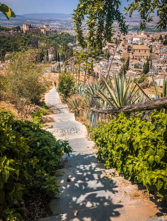 Escalera San Miguel Alto