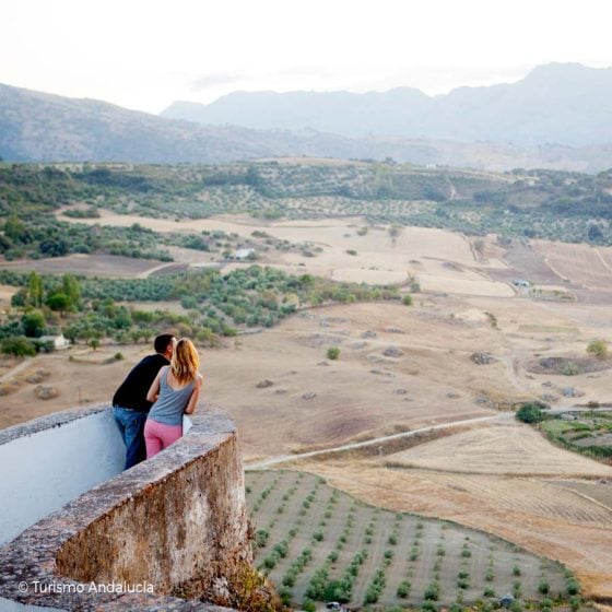 Pareja en mirador de Ronda