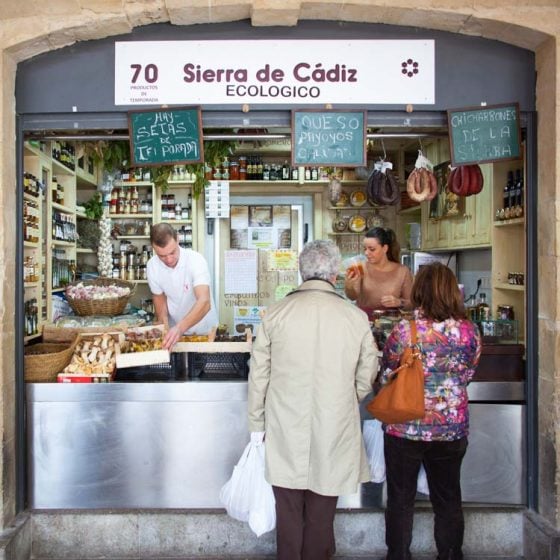 Mercado Central en ruta gastronómica por Cádiz