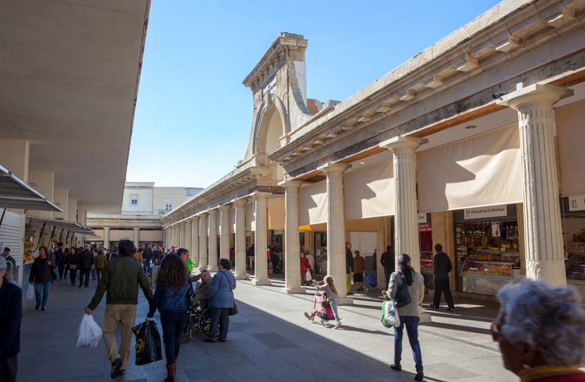 Mercado Central en ruta gastronómica por Cádiz